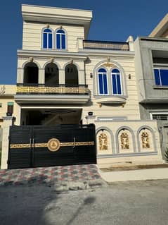 Block L 5marla Double Story House Sale