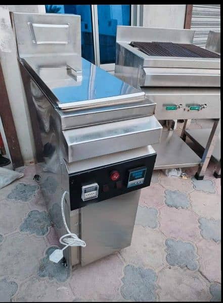 kitchen Equipment/ Fryer/ Hot Plate/Shawarma Counter kitchen equipment 1