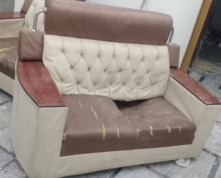 6 seater sofa set for sale. . . abdullah pull samundri road 3