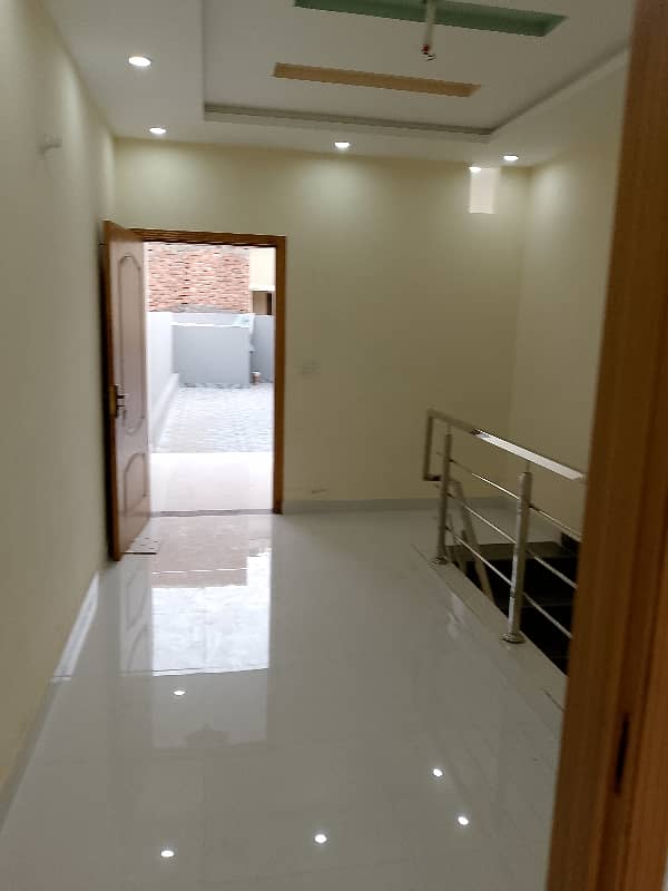 3.5 Marla triple story Brand New in Al hamed colony opp Neelam block Iqbal town Lahore 4