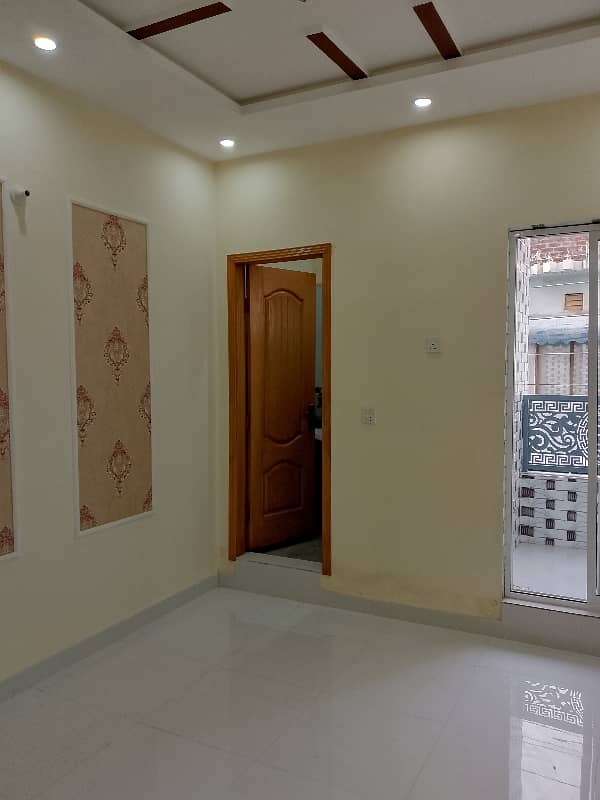 3.5 Marla triple story Brand New in Al hamed colony opp Neelam block Iqbal town Lahore 27