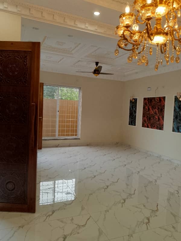 7 Marla double story Brand New in samnabad Lahore 24