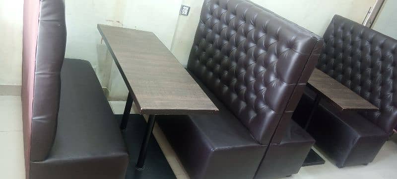 4 Sofa and 2 Dinning Tables A1-Condition 0