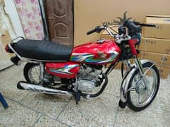 Honda 2023 Model ok bike Hay