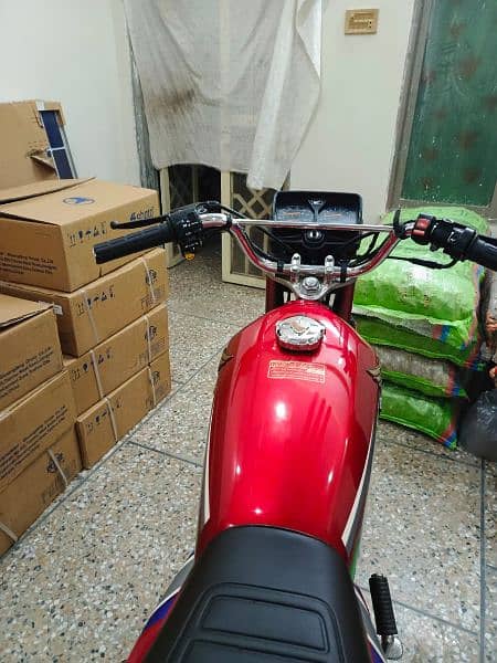 Honda 2023 Model ok bike Hay 6