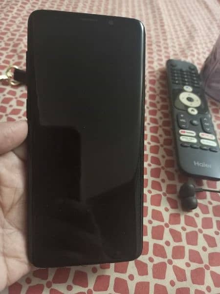 Samsung S9+ like new condition 3