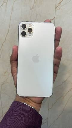 I phone 11 pro max 256gb pta approved 0