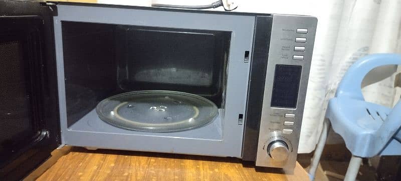 kenwood microwave oven AG-3034 4