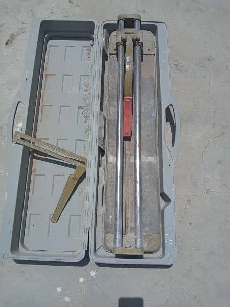 tiles cutter n bamboos 4 sales. 1