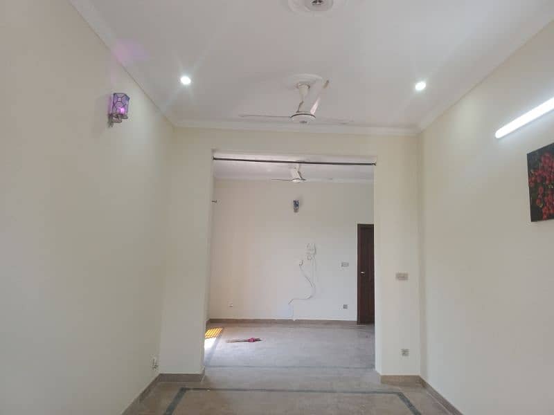 House for rent in G-16 Islamabad 4