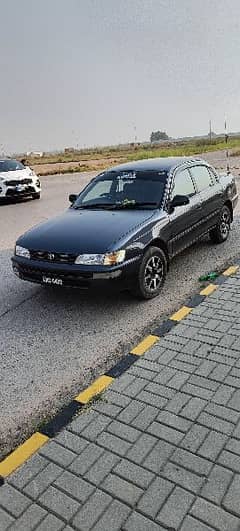 Toyota Corolla GLI 2000