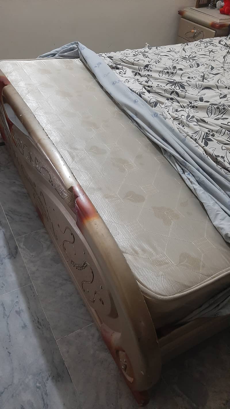 Bed set with mattress 1