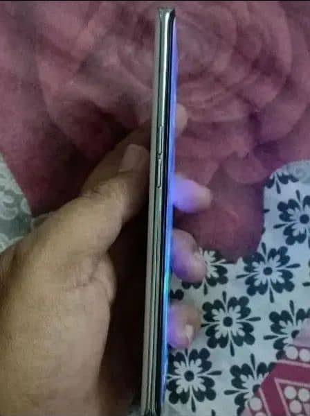 oppo reno 4 pro complete saaman 4