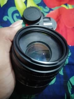 75-300mm lens condition 10.10 0