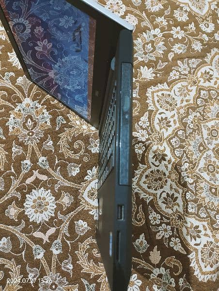 Dell laptop 4gb ram 512gb SSD new 3