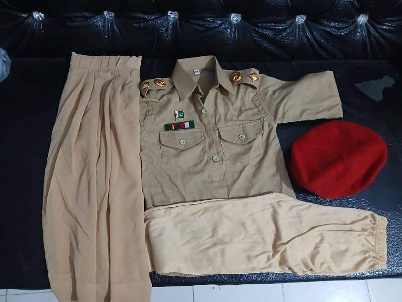 army uniform/ costume 6