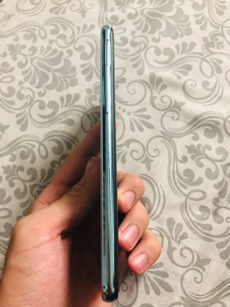 Vivo S1 4