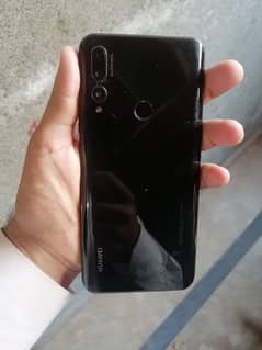 HUAWEI Y9 Prime with box and charger