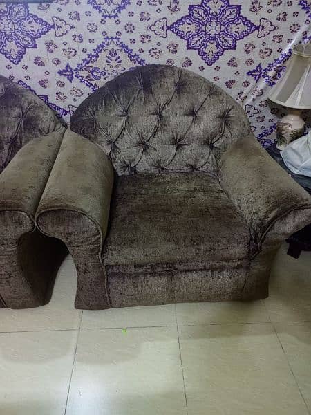 5 seater sofa excellent condition 6