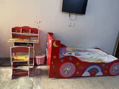 Baby bed and table chair