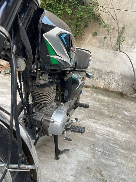 honda 125 2023  modle 9