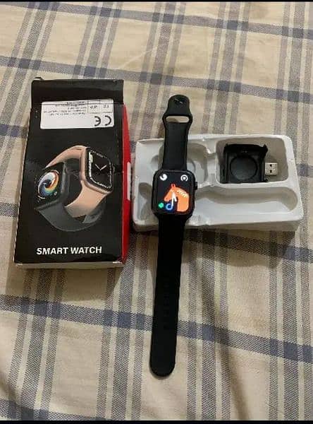 Laxasfit smart watch. 0