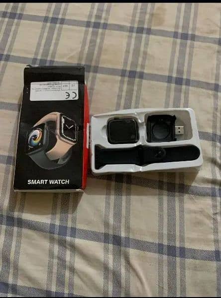 Laxasfit smart watch. 2