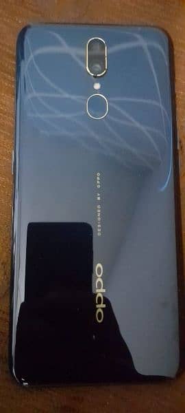 oppo f11 1