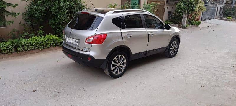 Nissan Qashqai 2016 11