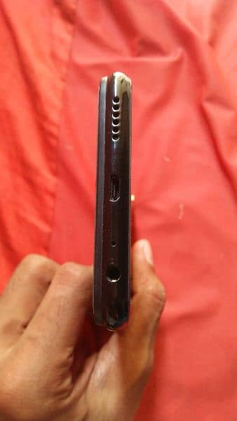 Vivo y17 mobile phone with Box 5