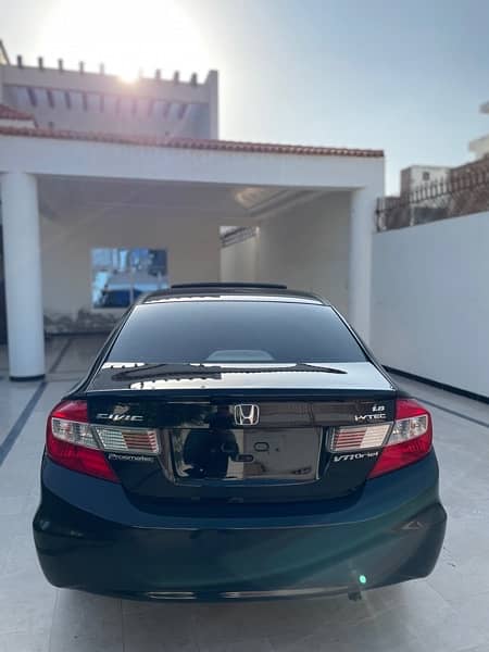 Honda Civic Prosmetic 2014 4