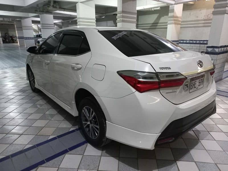 Toyota Corolla GLI 2017 automatic transmission 10