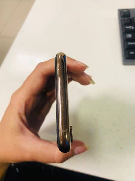 Iphone XS Gold 256GB Non Pta 3