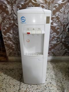 PEL WATER DISPENSER