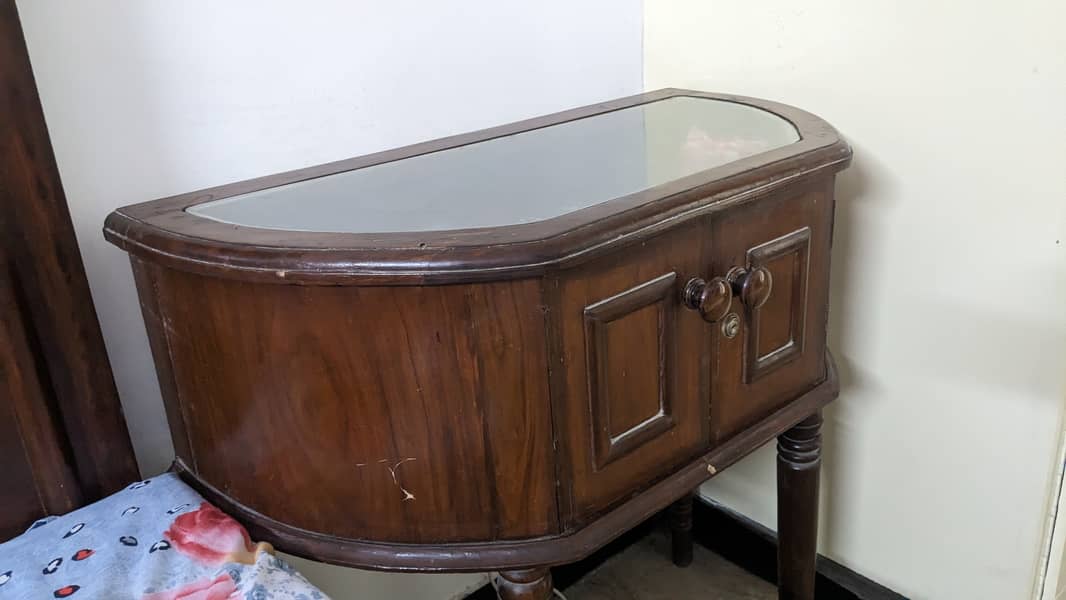 Antique Wooden Table with Glass Top & Double Bed Set – Used Condition 2