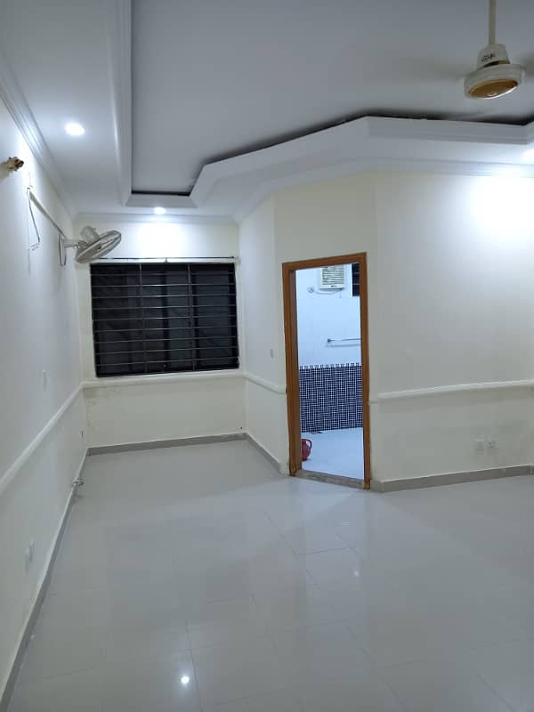 1 Kanal Open Basement Available For Rent in E/11 3