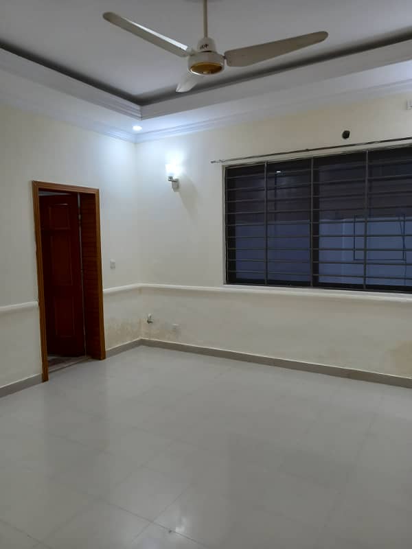 1 Kanal Open Basement Available For Rent in E/11 16