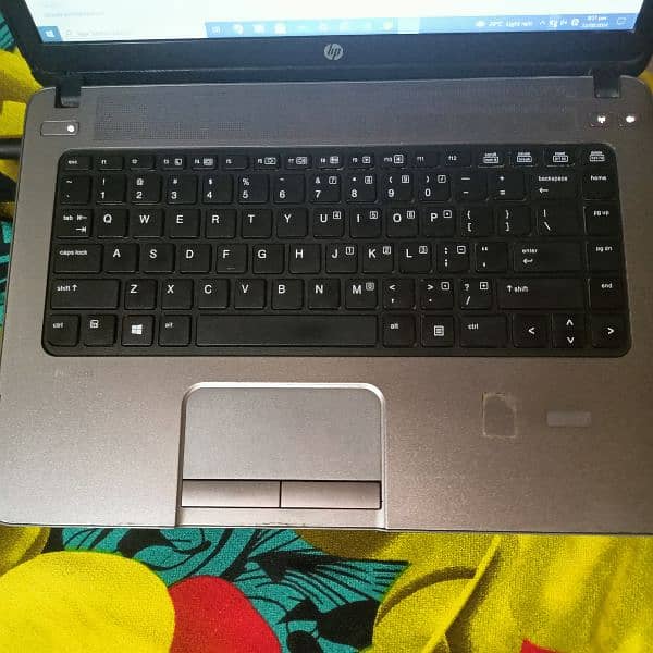 HP ProBook 440 1