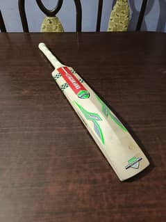 brand new hard ball cricket bat at factory rate(pure English Willow)