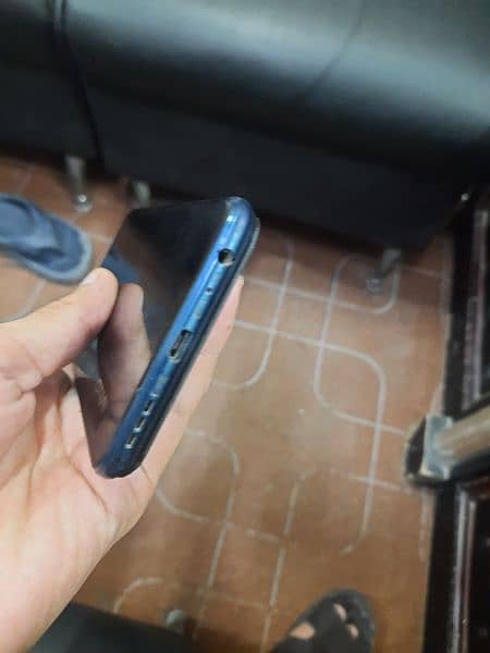 vivo y12s 3