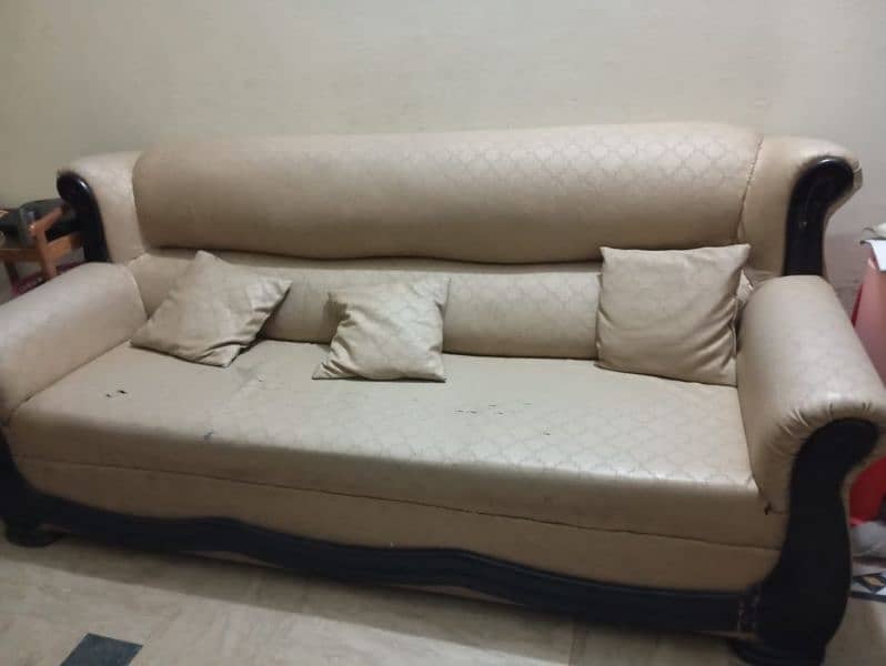 sale my new sofa set 1