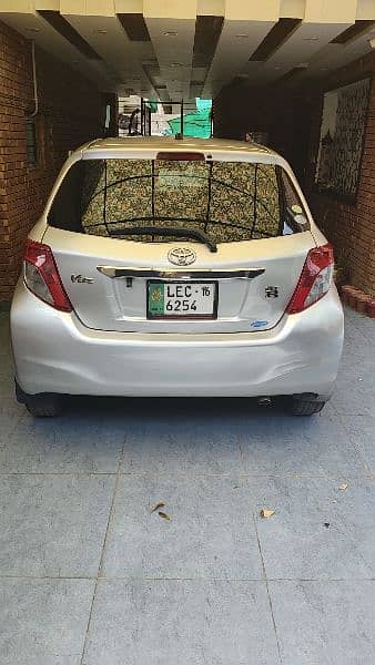 Toyota Vitz 2012/2016 1