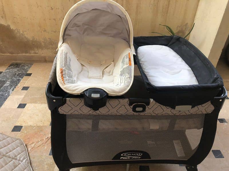 Graco pack-and-play 3