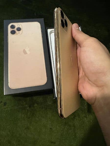 Iphone 11 pro max FU Pta Gold 2