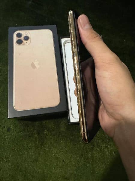 Iphone 11 pro max FU Pta Gold 3