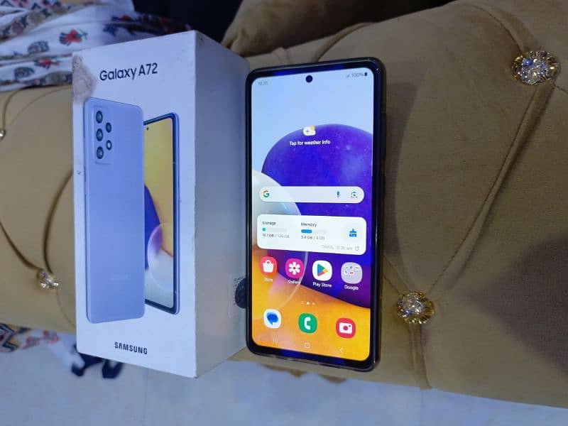 Samsung A72 5G 128/8 with box for sale 0