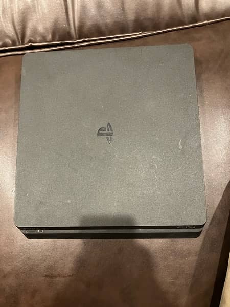 PS4 slim 1tb (1000gb) 3