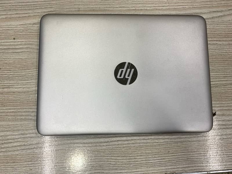 Hp elite book 820g4 2