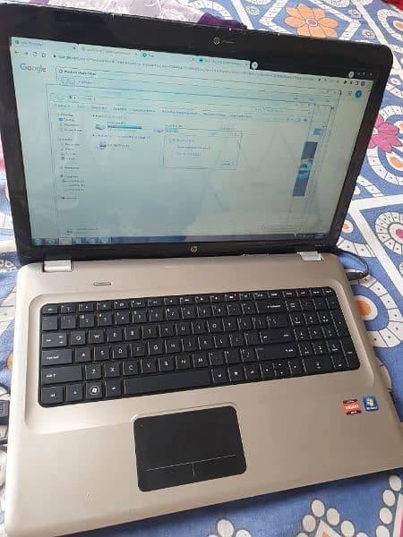 Dell pavilion 2gb ram 320 hd 3