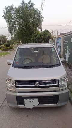 Suzuki Wagon R Japani 19/22-23 for sale.